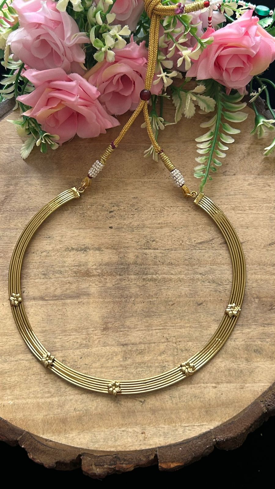 Traditional Gold Plated Collar Necklace for Women – Simple Daily Wear Choker