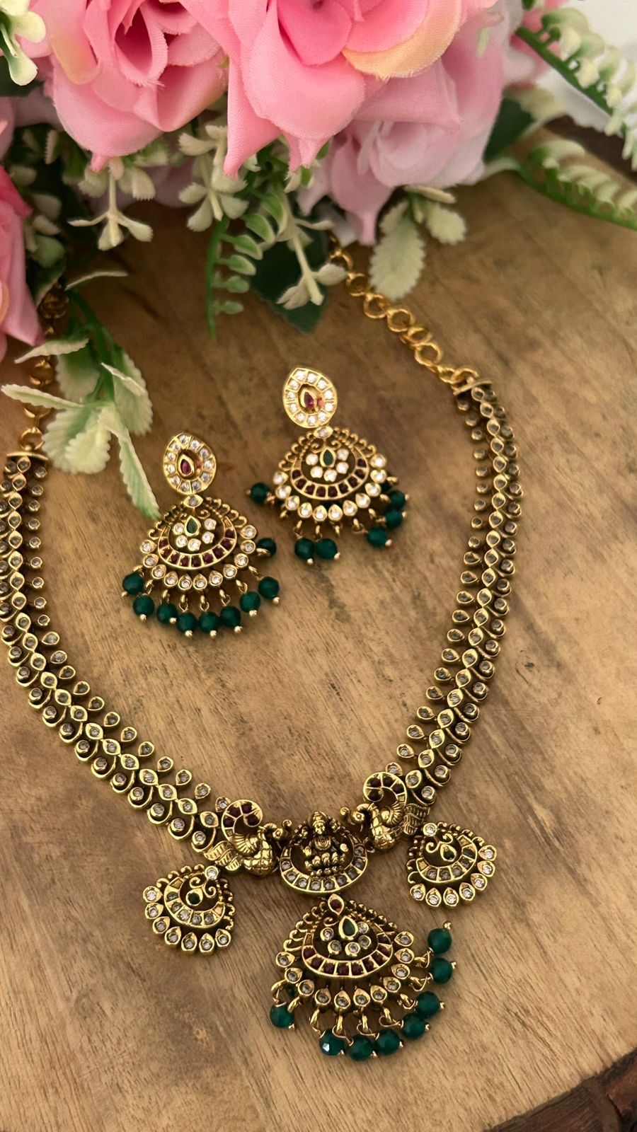 Lakshmi Radiance Necklace