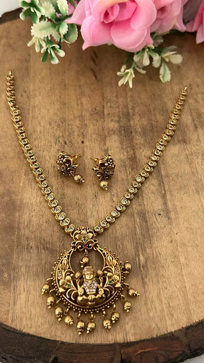 Traditional Lakshmi Temple Jewellery Necklace Set with Earrings